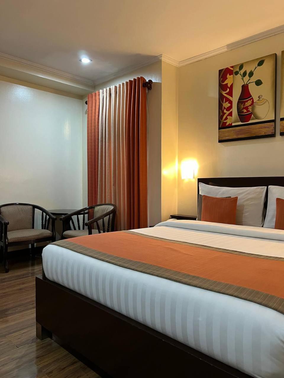 Subic Residencias Olongapo Εξωτερικό φωτογραφία