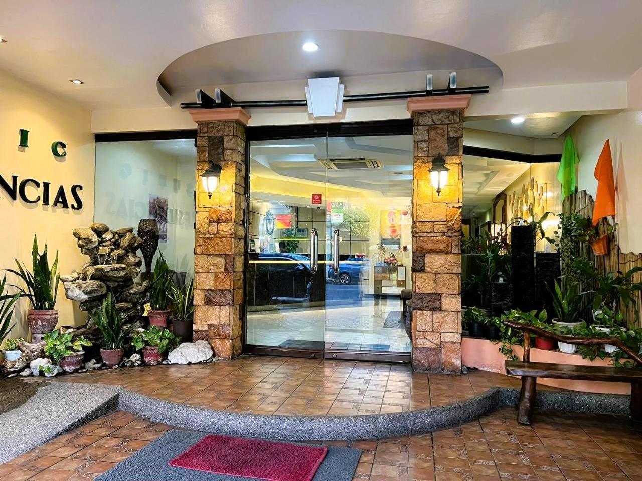 Subic Residencias Olongapo Εξωτερικό φωτογραφία